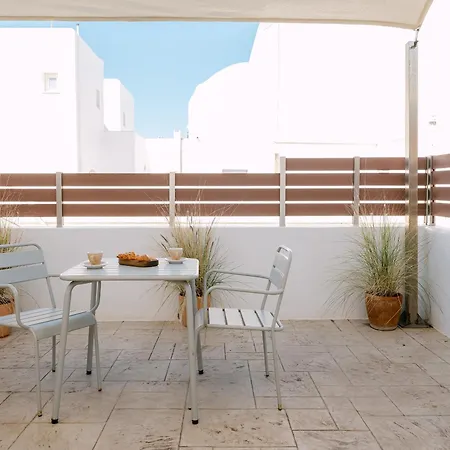 Ξενοδοχείο με διαμερίσματα Anemelia Way Of Living 4*