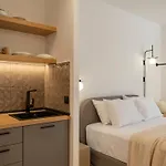Anemelia Way Of Living Náusza